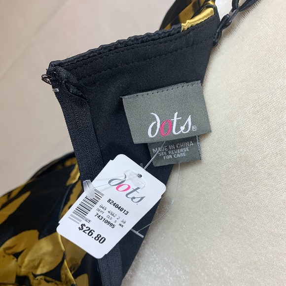 Strapless Gold & Black Dress - Picture 6 of 7